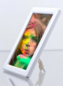 Snap Frame - Freestanding - White Frame